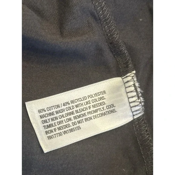 Badlands South Dakota Men's Large Long Sleeve Original Use T-Shirt NWT - Picture 7 of 7